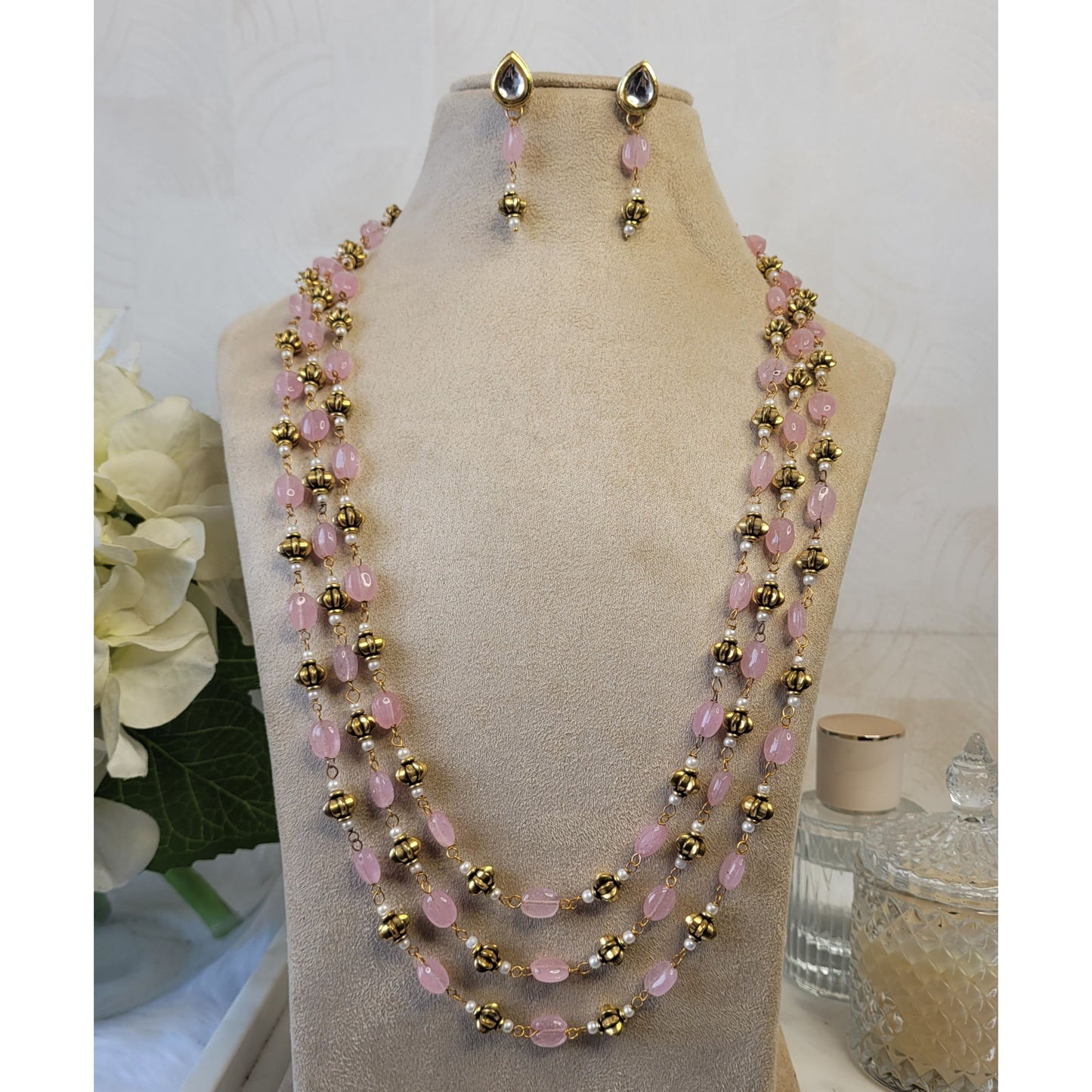 PASTEL PINK SMITA NECKLACE