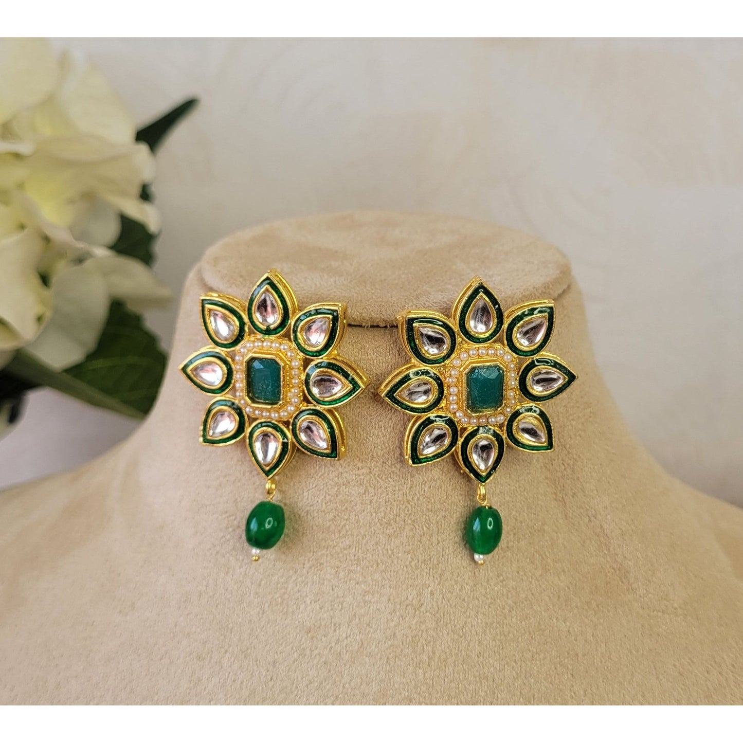 DARK GREEN ATHIRA CHOKER