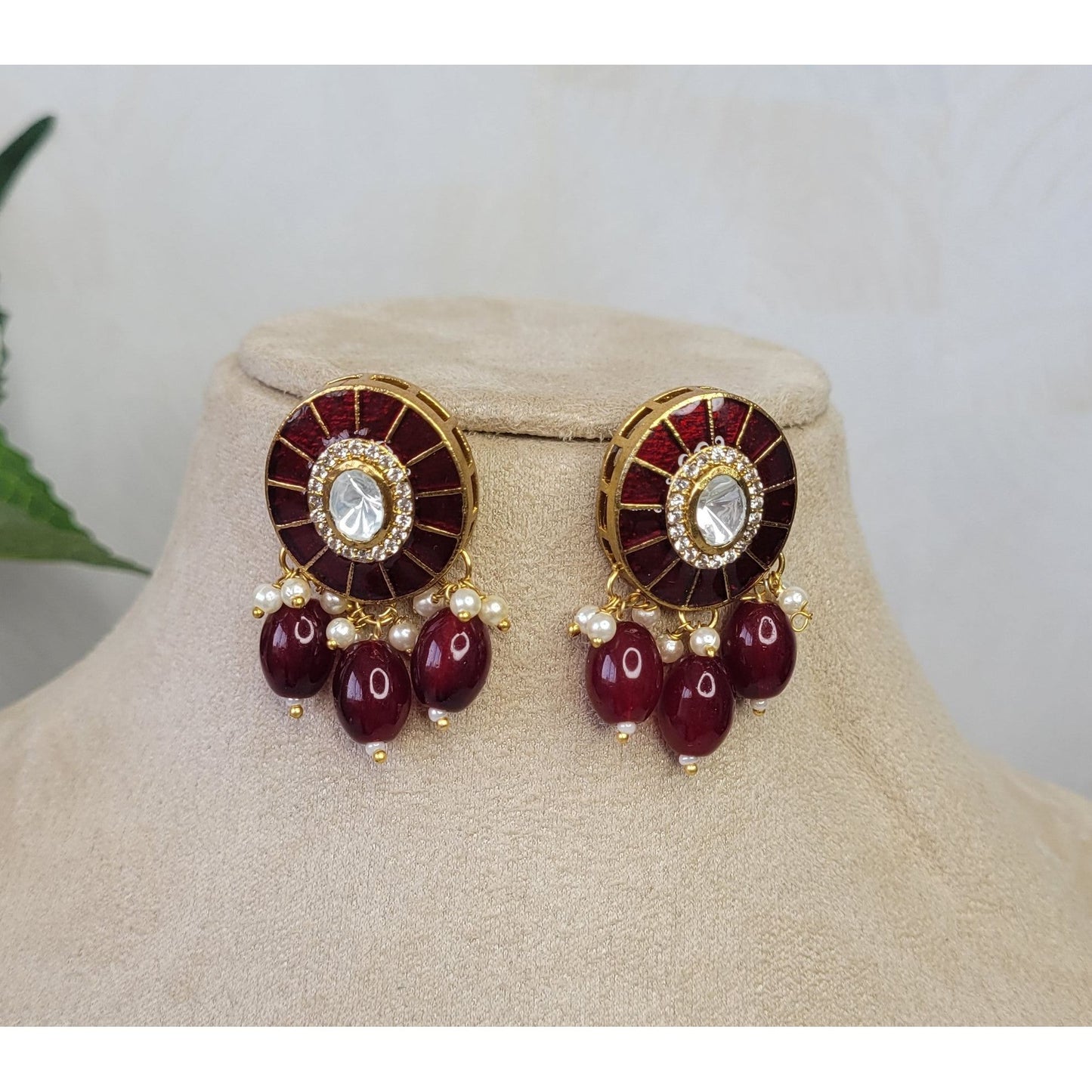 MAROON SAMIYA CHOKER