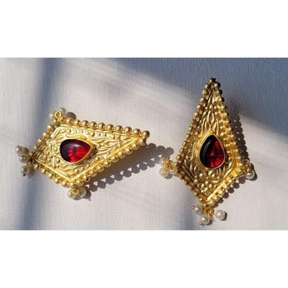 RED MADHAVI DANGLERS