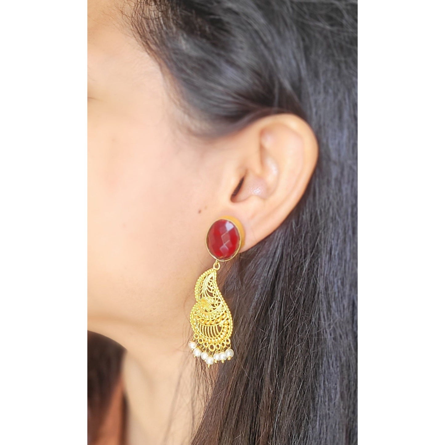 MAROON MEHEK DANGLERS